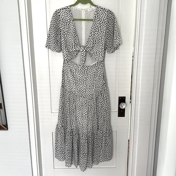 Lani the Label Hazel Tiered Polka Dot Maxi Dress Knotted Tie Vacation Beach - Picture 3 of 12